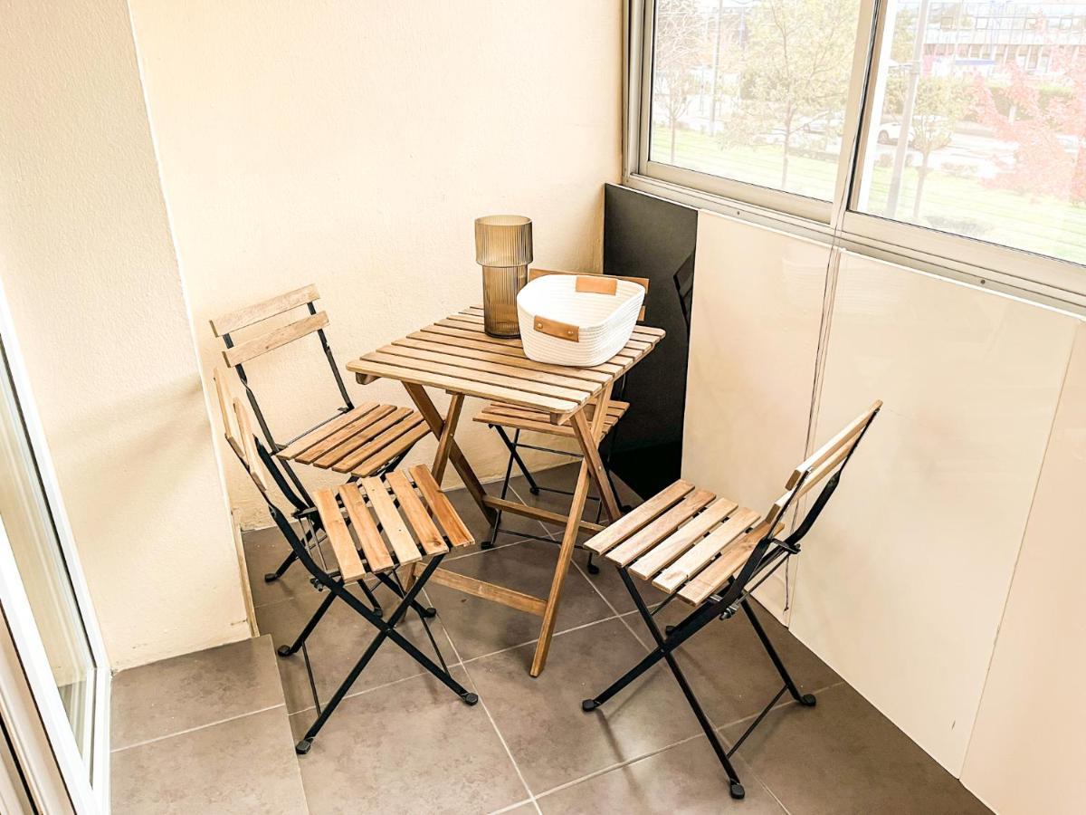 Suite Fanette Vénissieux Exterior foto